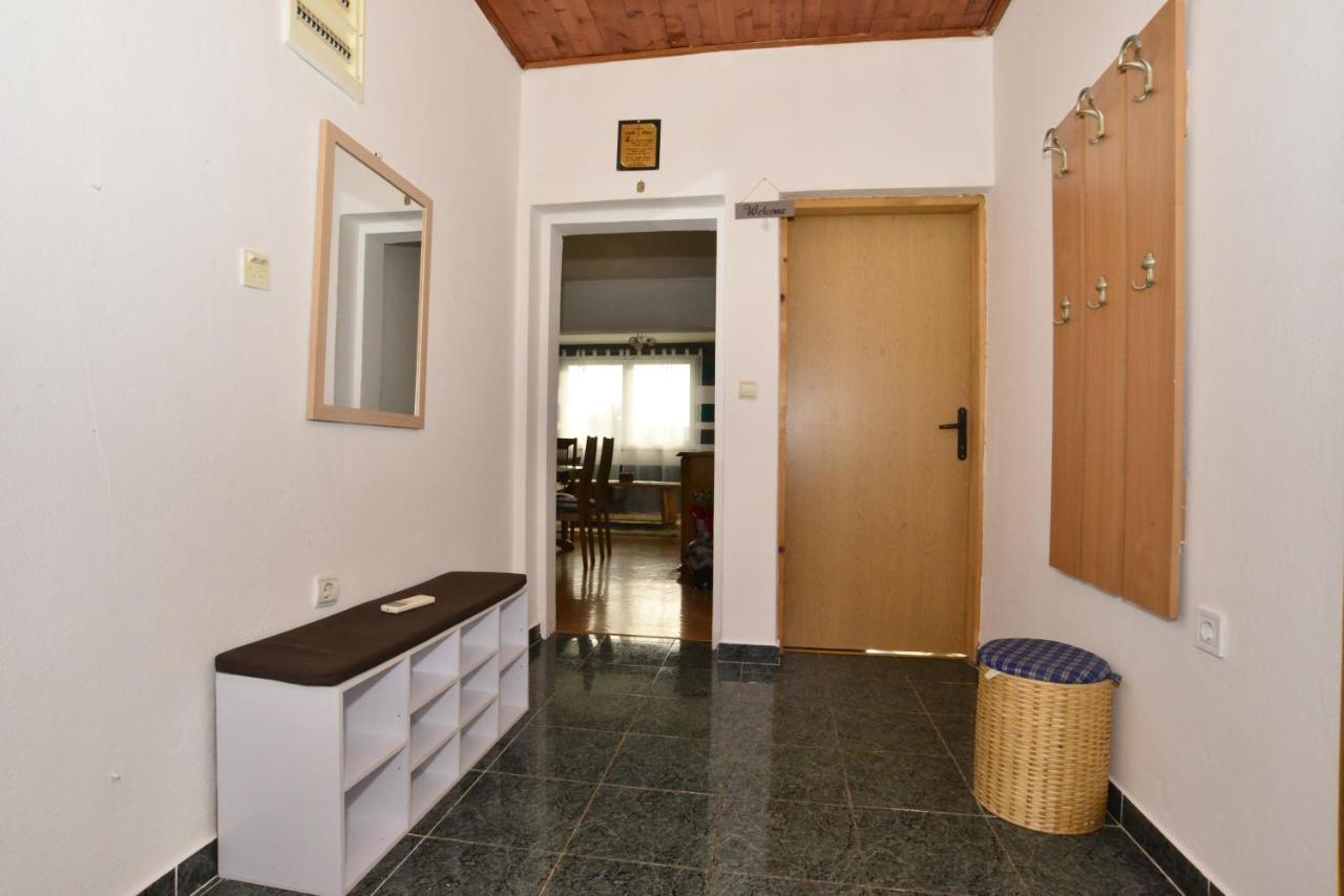 Ferienwohnung House Sarovic Tivat Exterior foto