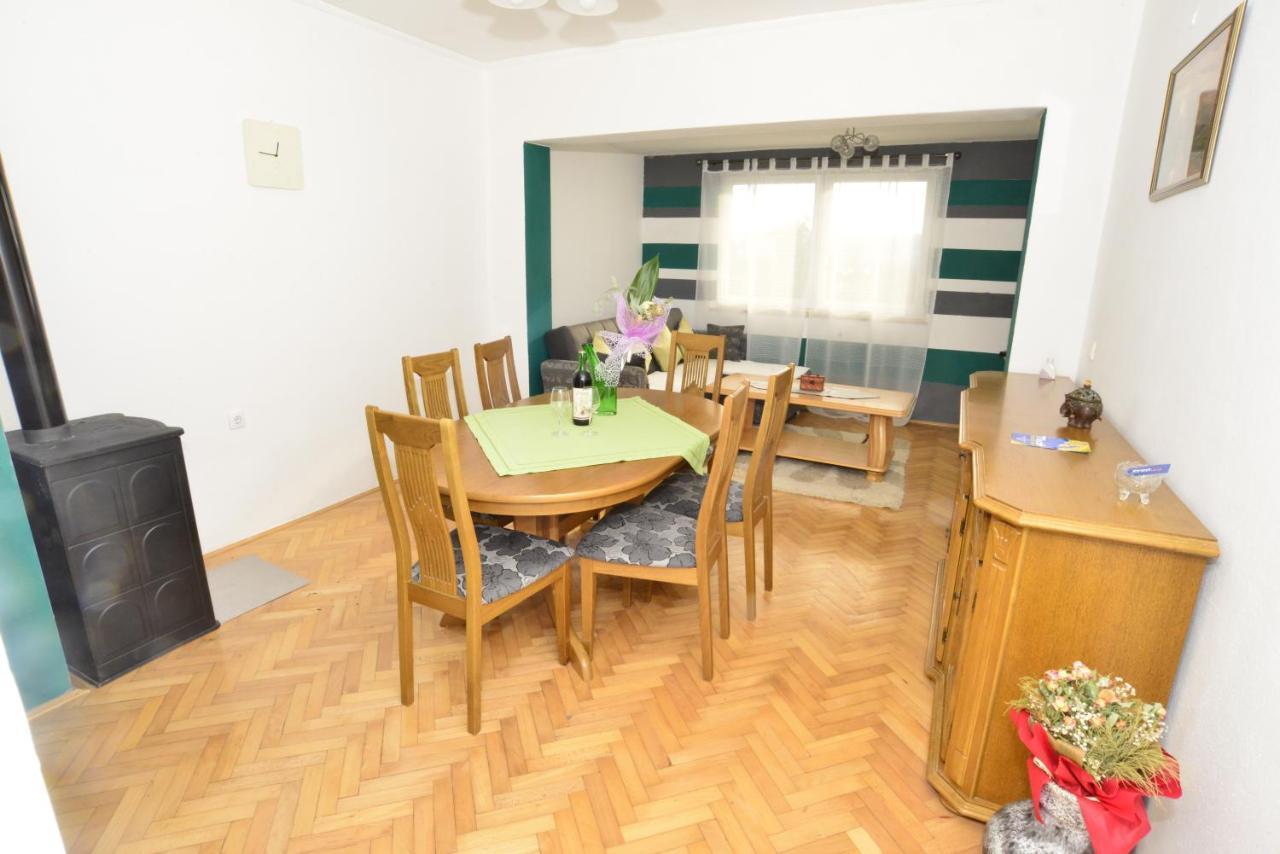 Ferienwohnung House Sarovic Tivat Exterior foto