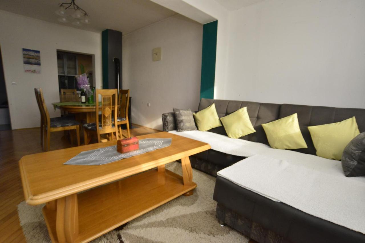 Ferienwohnung House Sarovic Tivat Exterior foto